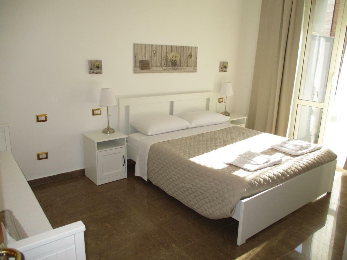 Interno Dieci Řím Exteriér fotografie